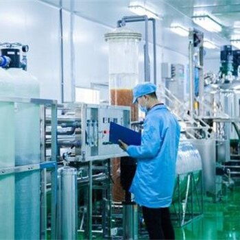 新起點(diǎn)糕點(diǎn)廠車(chē)間凈化裝修工程,河南水廠灌裝間凈化裝修凈化板款式